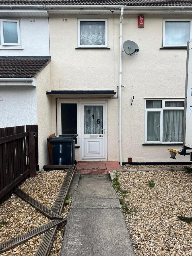 ホテル Shared House In Chakeshill Drive ブリストル エクステリア 写真