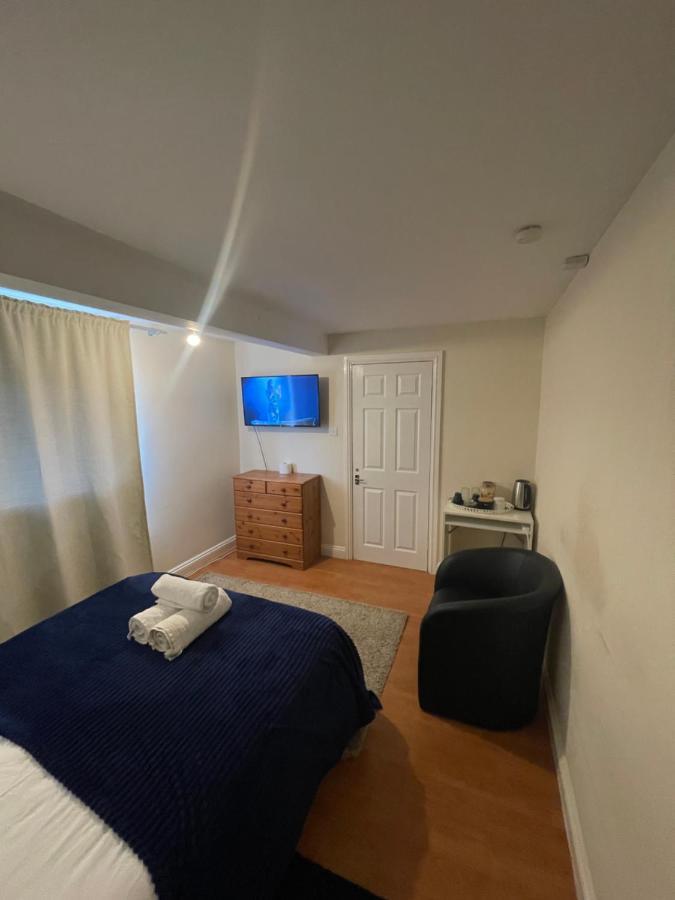 ホテル Shared House In Chakeshill Drive ブリストル エクステリア 写真
